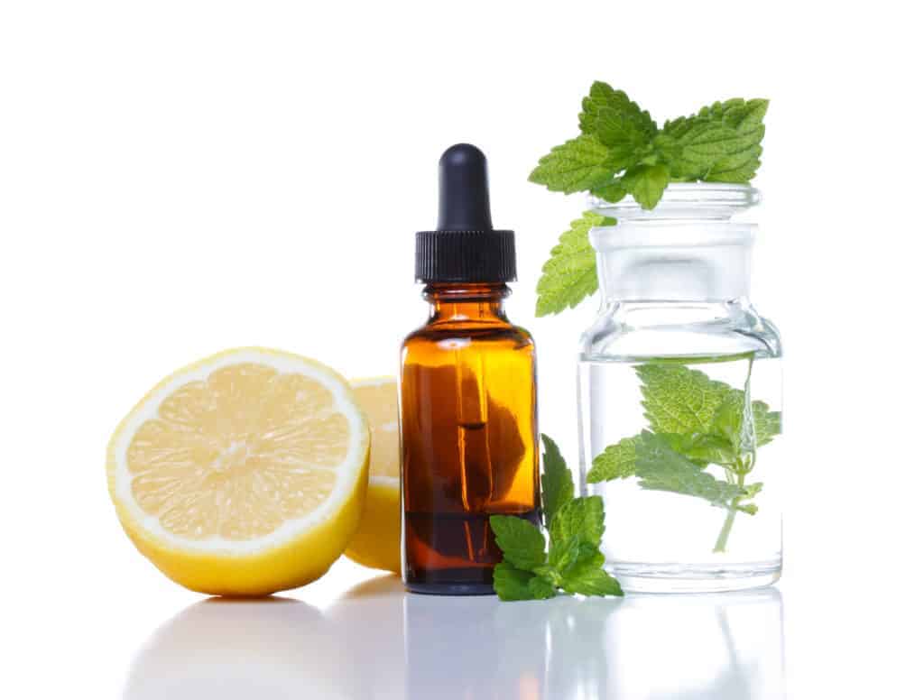 DIY face serum with essential oils