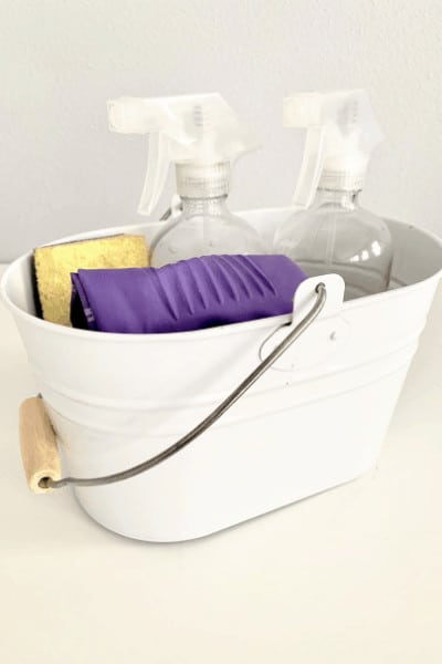 home cleaning bucket organization