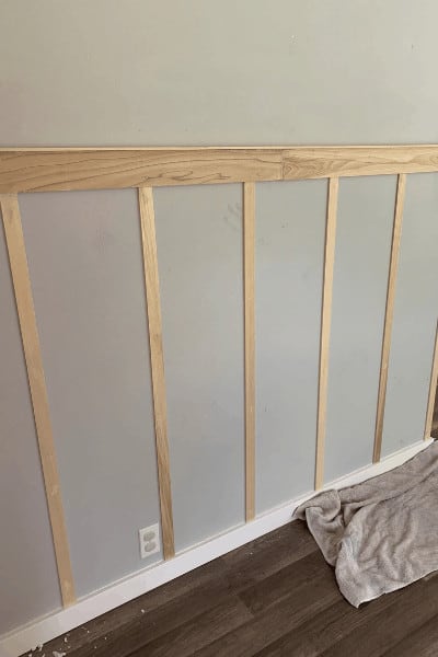 How to DIY wainscoting